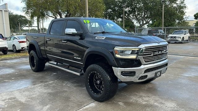 2019 RAM 1500 Laramie LIFTED WHEELS AND TIRES